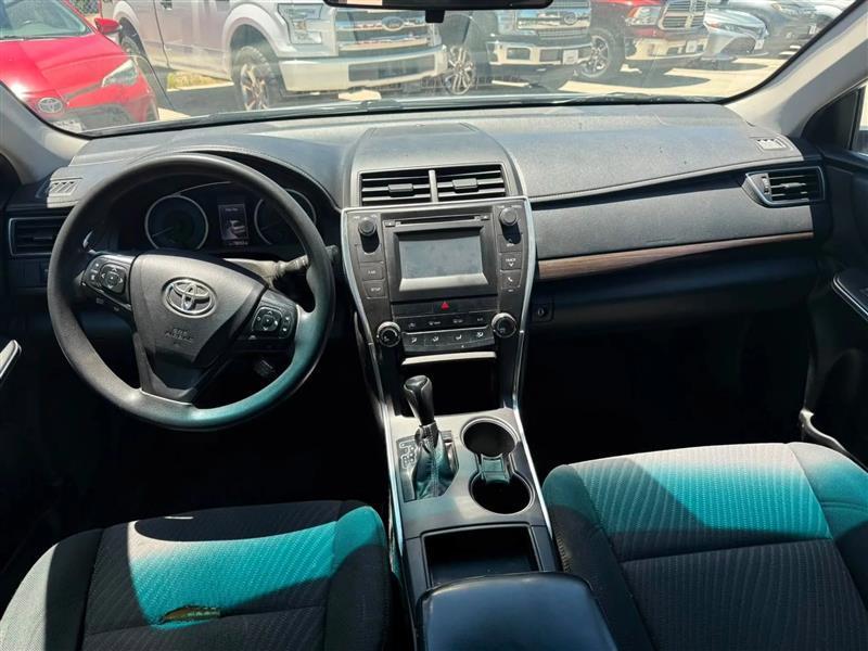 Toyota Camry LE 2016