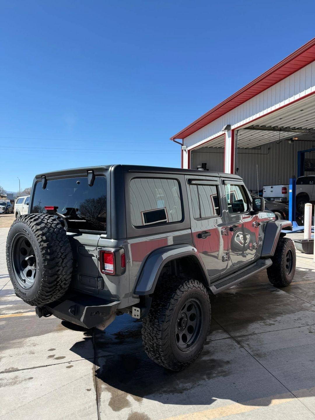 Jeep Wrangler Unlimited Sahara 2018