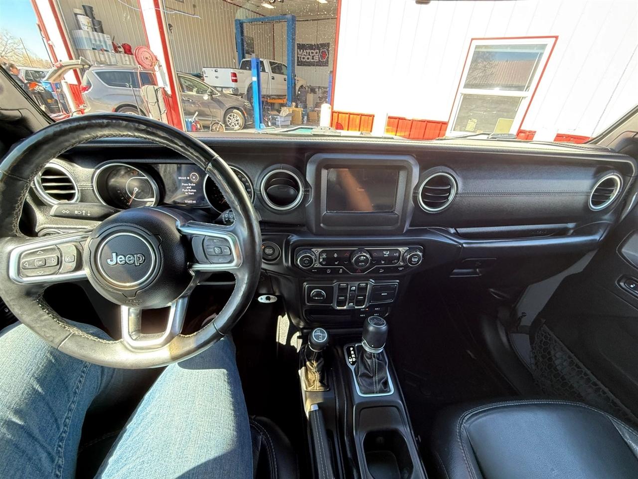 Jeep Wrangler Unlimited Sahara 2018