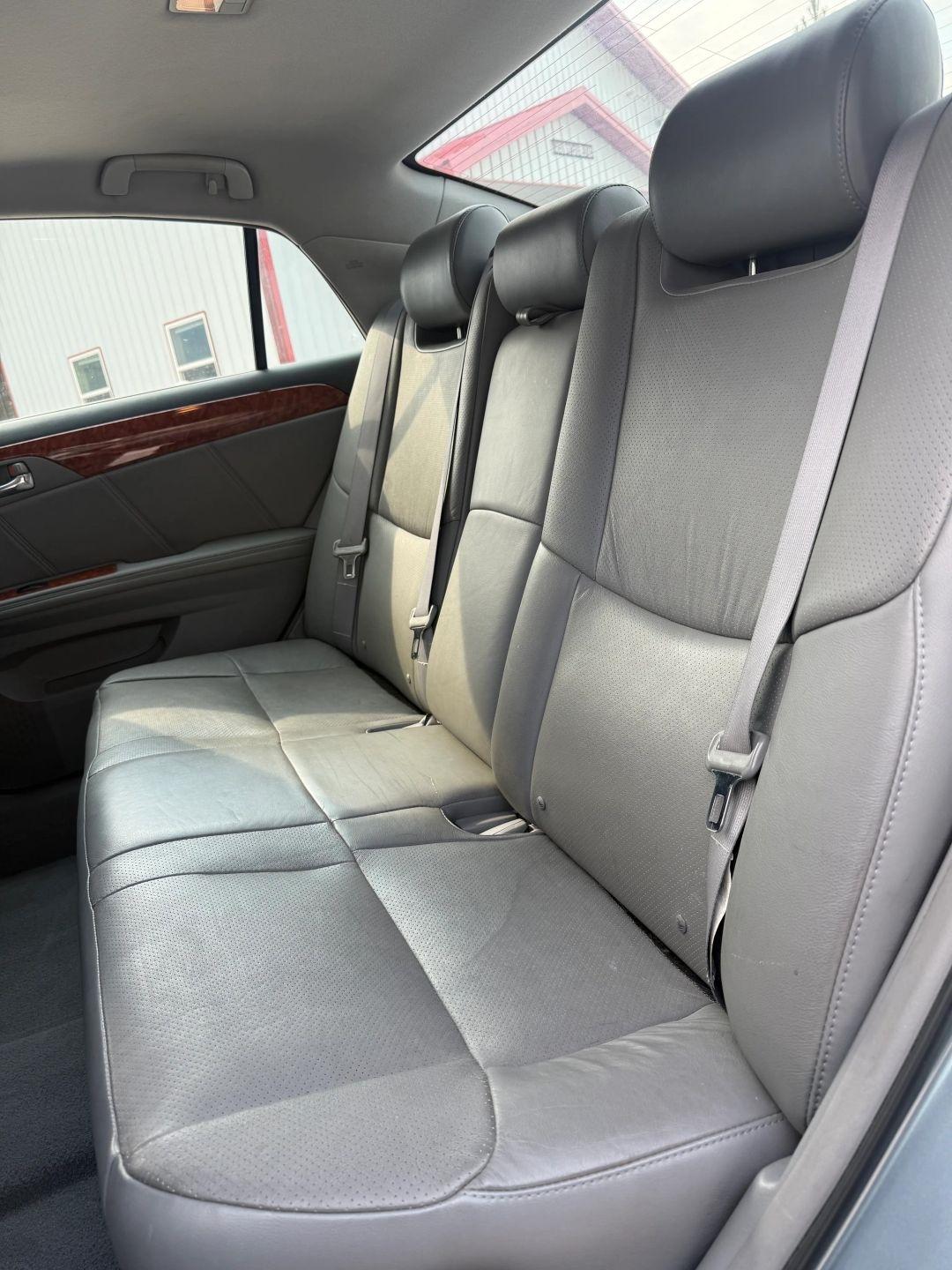 Toyota Avalon Limited 2006