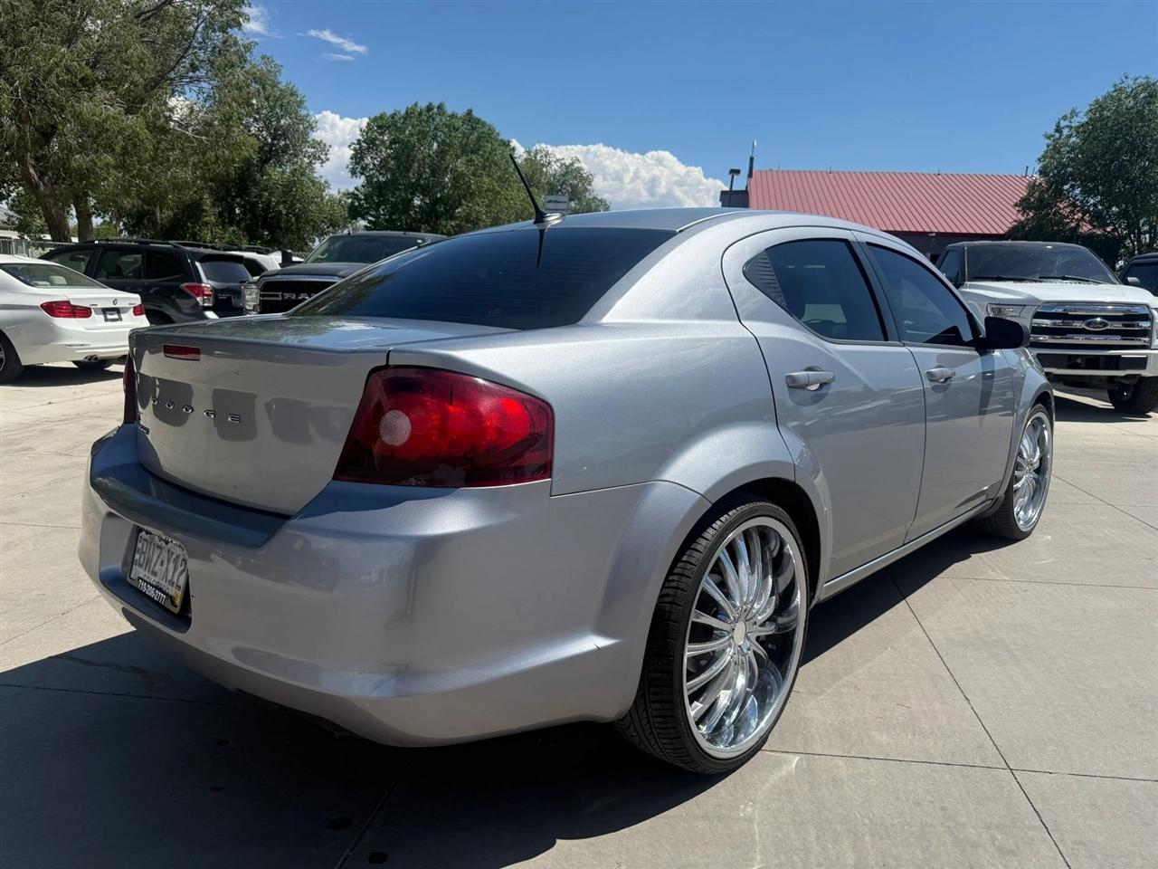 Dodge Avenger  2013