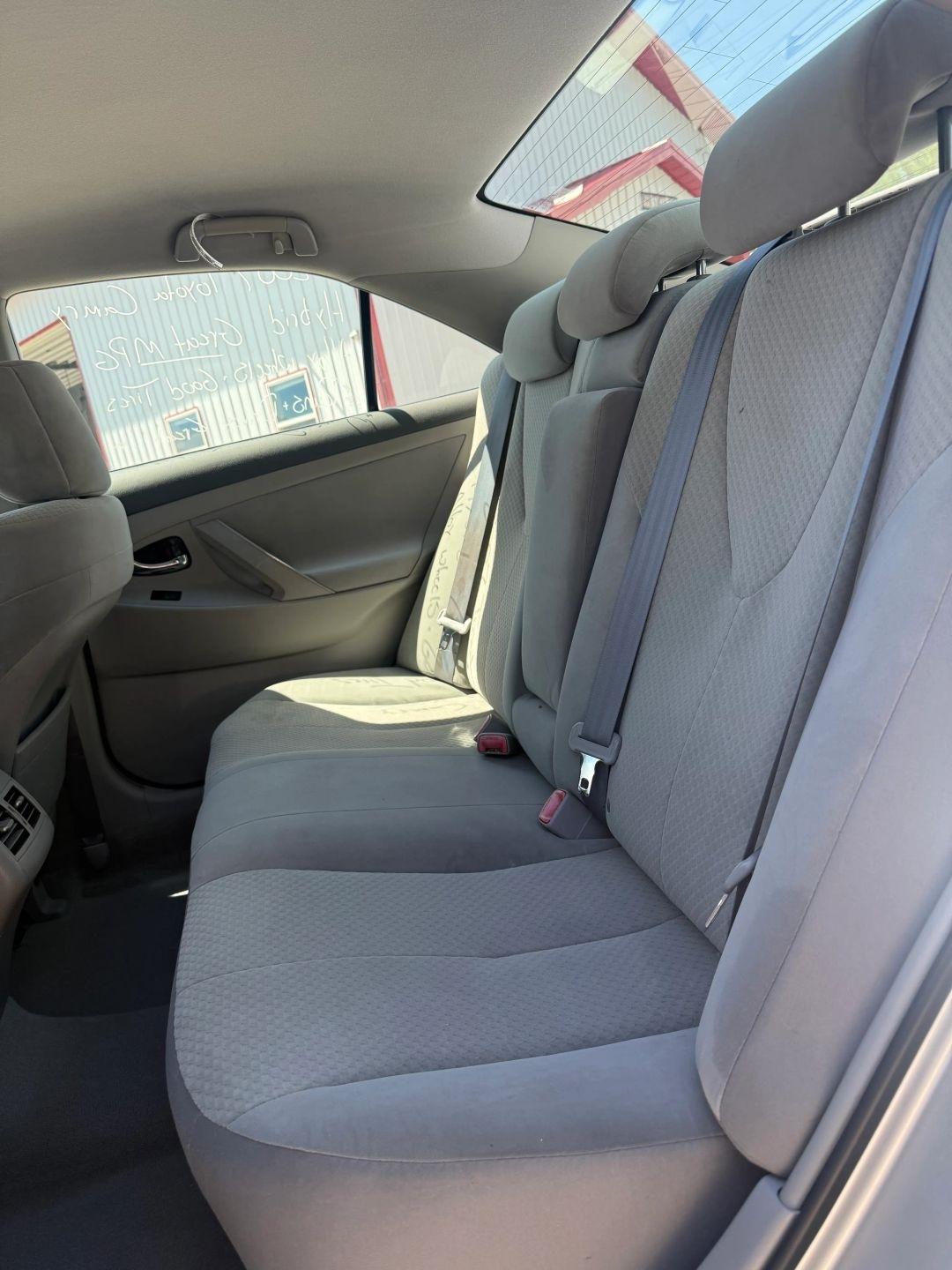 Toyota Camry Hybrid Sedan 2007