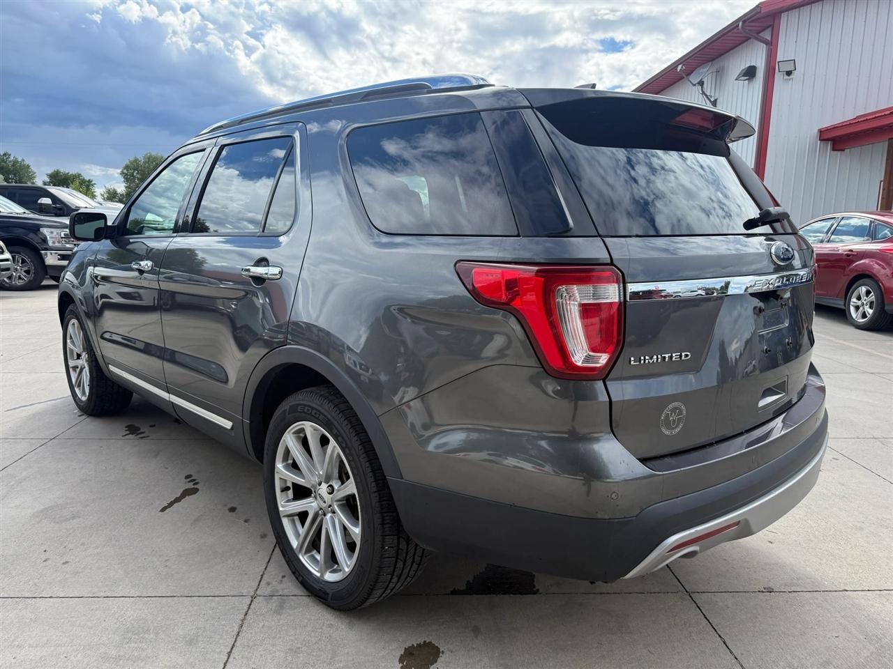 Ford Explorer  2016