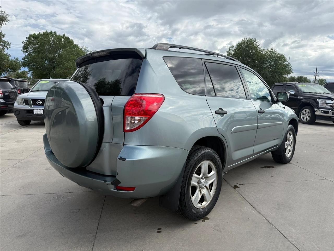 Toyota RAV4  2007