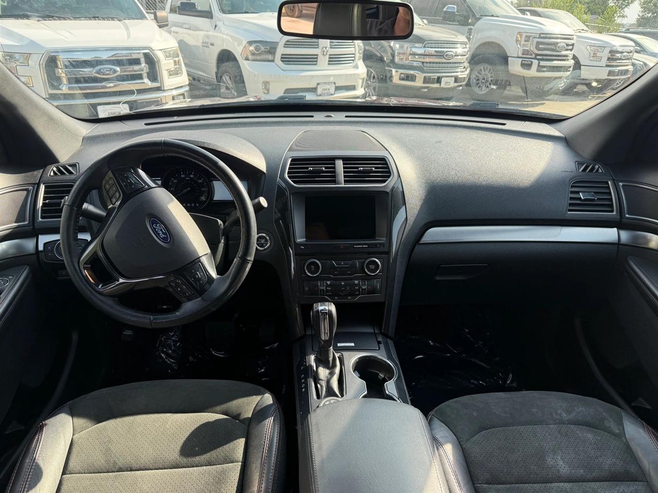 Ford Explorer  2018