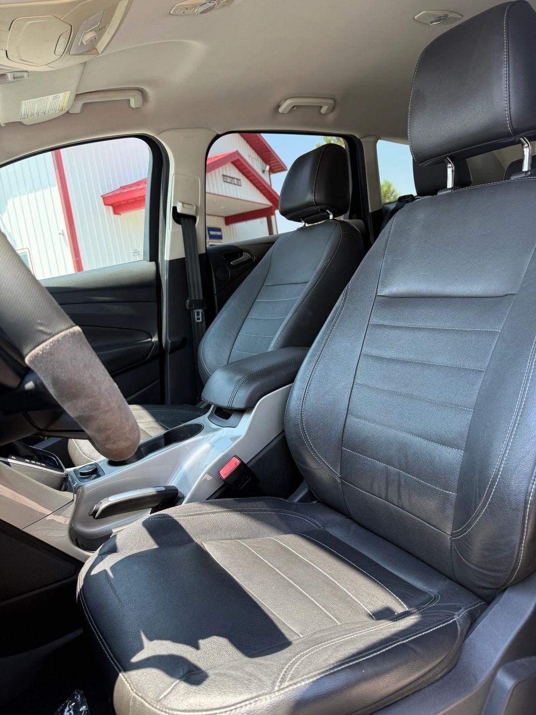 Ford Escape  2013