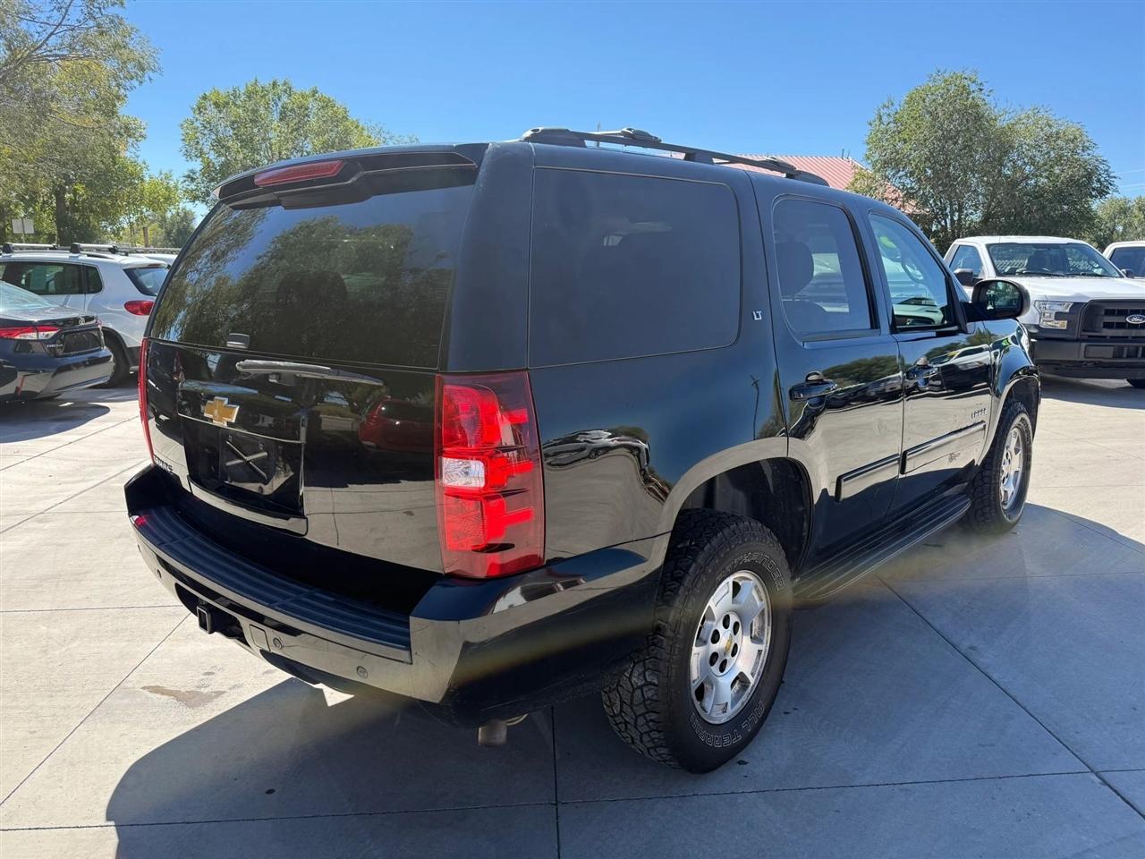 Chevrolet Tahoe  2013
