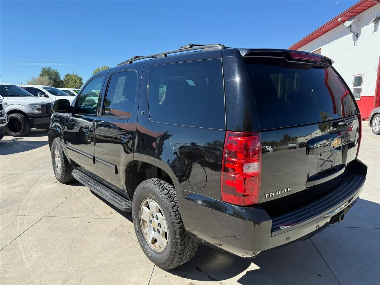 Chevrolet Tahoe  2013