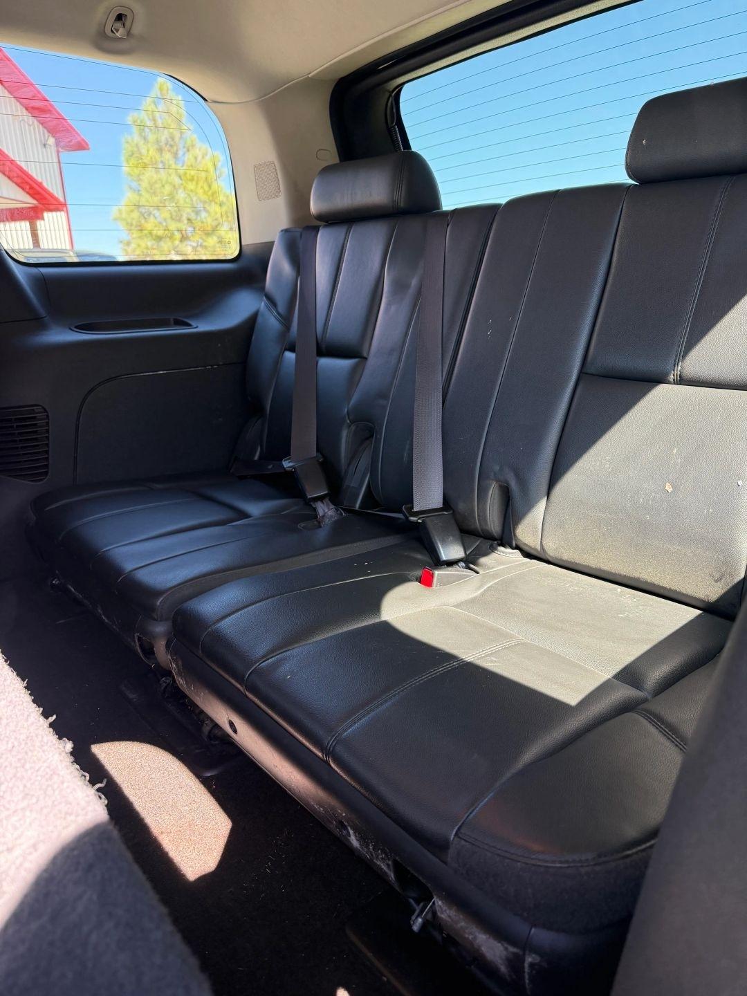 Chevrolet Tahoe  2013