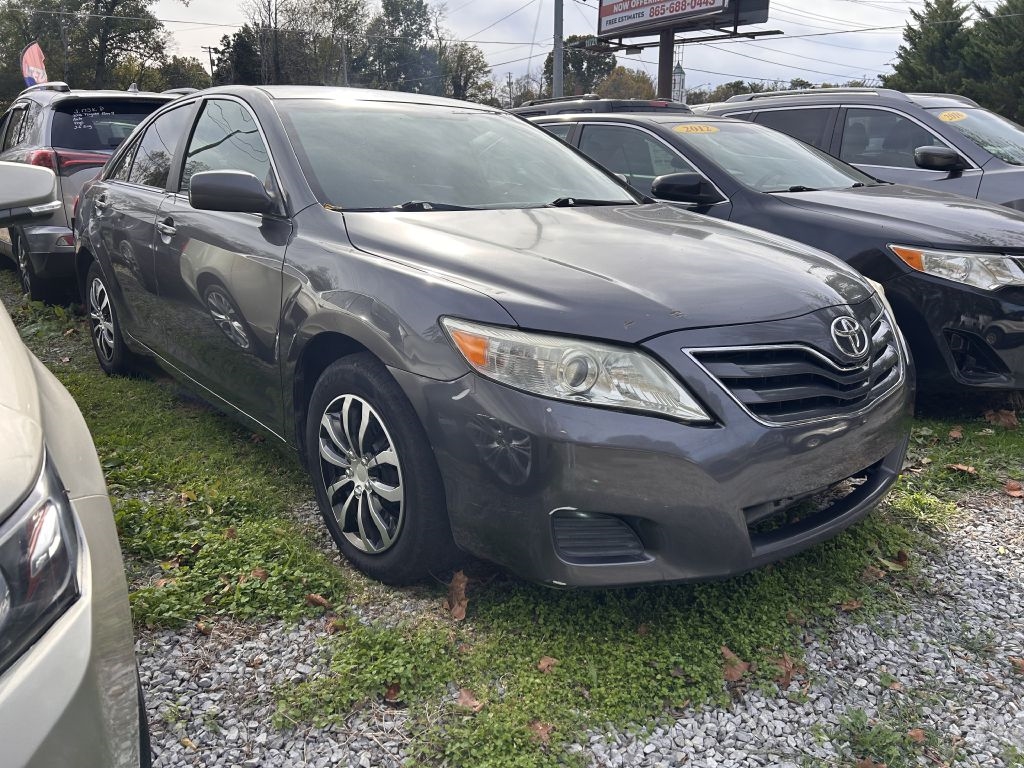 2011 Toyota Camry Base 6-Spd AT