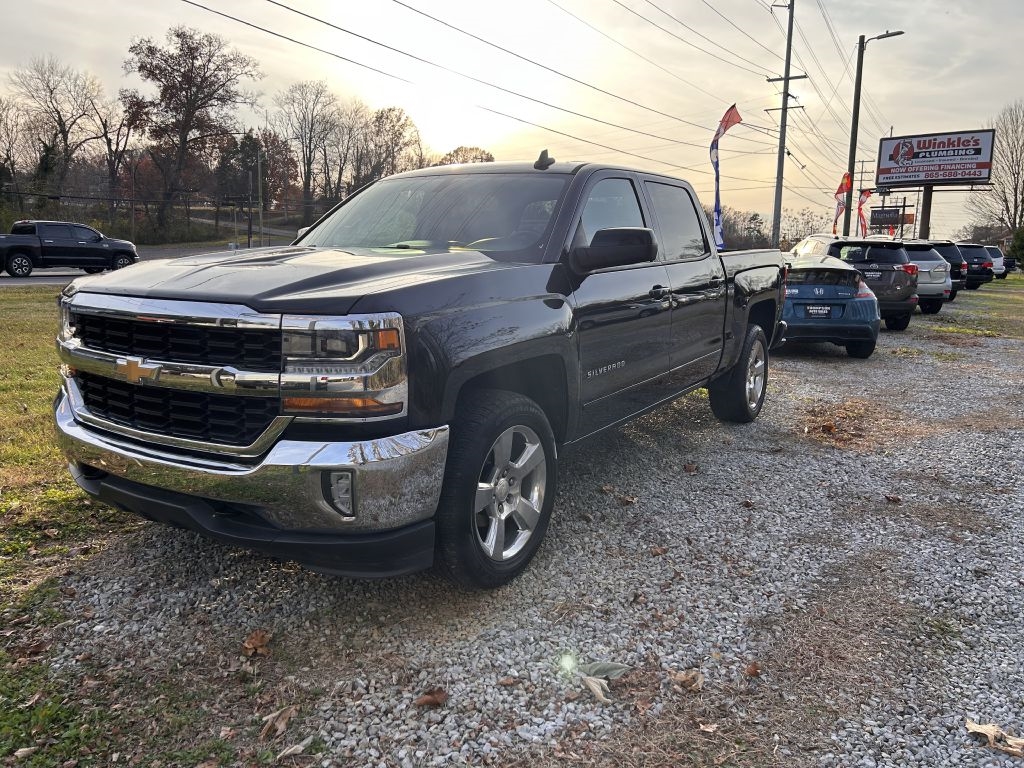 2018 Chevrolet Silverado 1500 LT Crew Cab 4WD