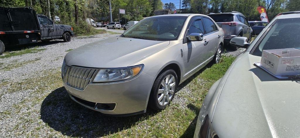 2010 Lincoln MKZ V6 AWD's photo
