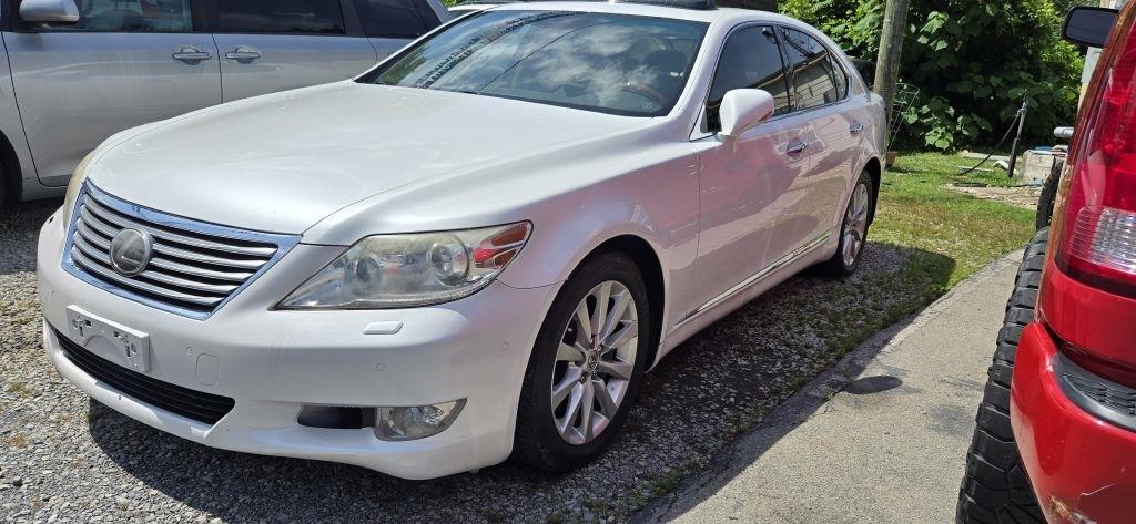 2011 Lexus LS 500 460 AWD's photo