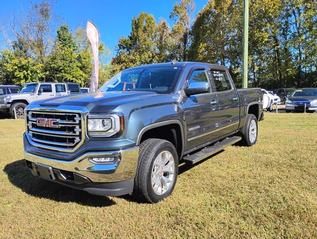 2017 GMC Sierra 1500 SLT Crew Cab Short Box 4WD