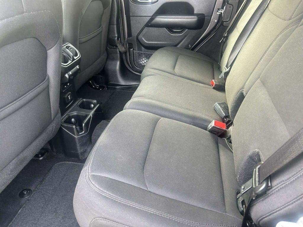 Jeep Wrangler Unlimited Sahara 2018