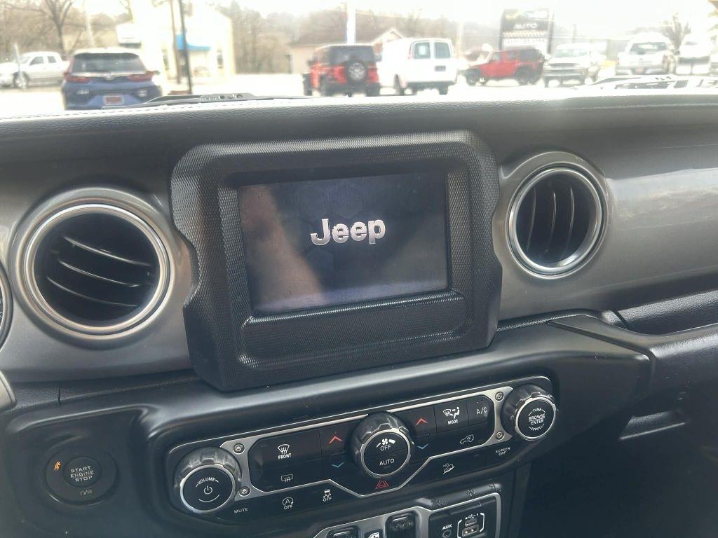 Jeep Wrangler Unlimited Sahara 2018