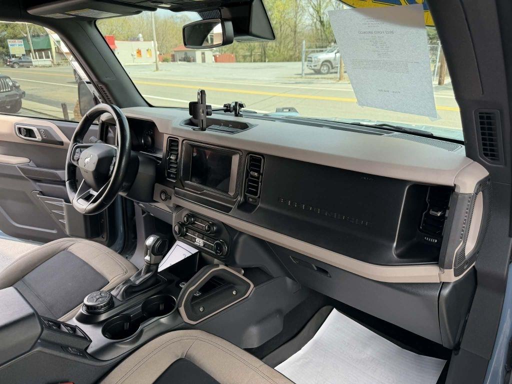 Ford Bronco Base 4-Door 2022