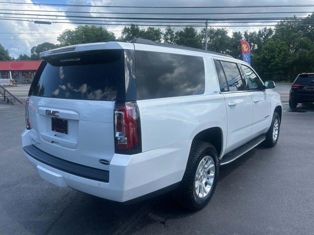 GMC Yukon XL SLT 4WD 2017
