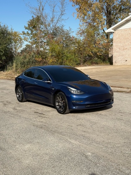 Tesla Model 3 Base 2018