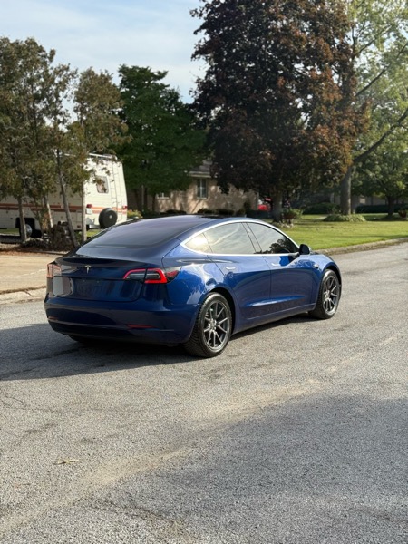 Tesla Model 3 Base 2018