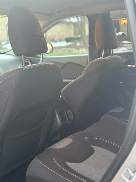 Jeep Cherokee Latitude 4WD 2014