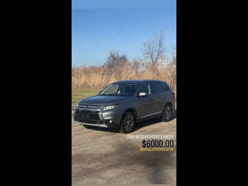 Mitsubishi Outlander SE AWD 2016