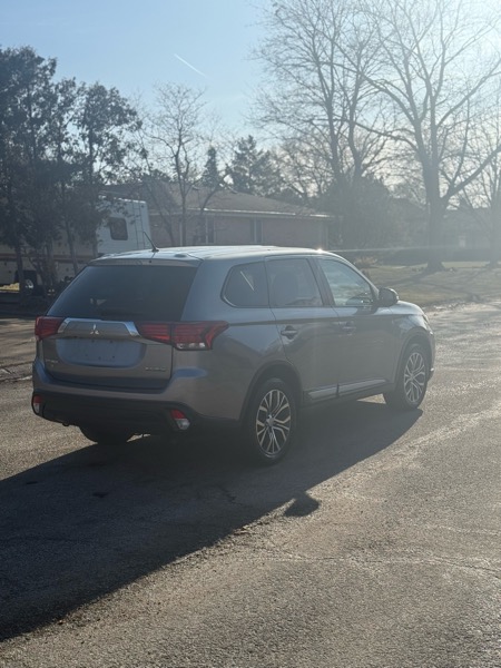 Mitsubishi Outlander SE AWD 2016