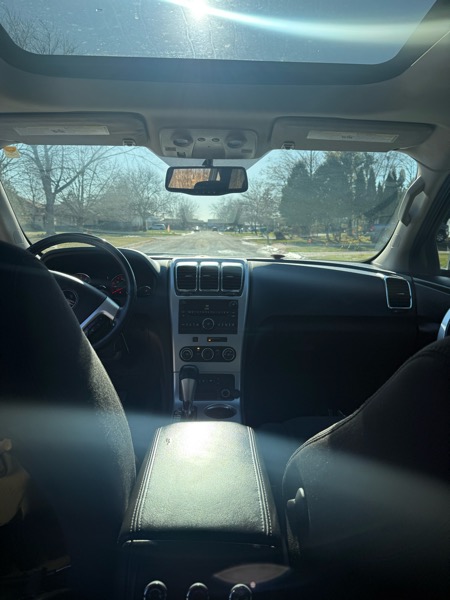 GMC Acadia SLE-2 FWD 2011