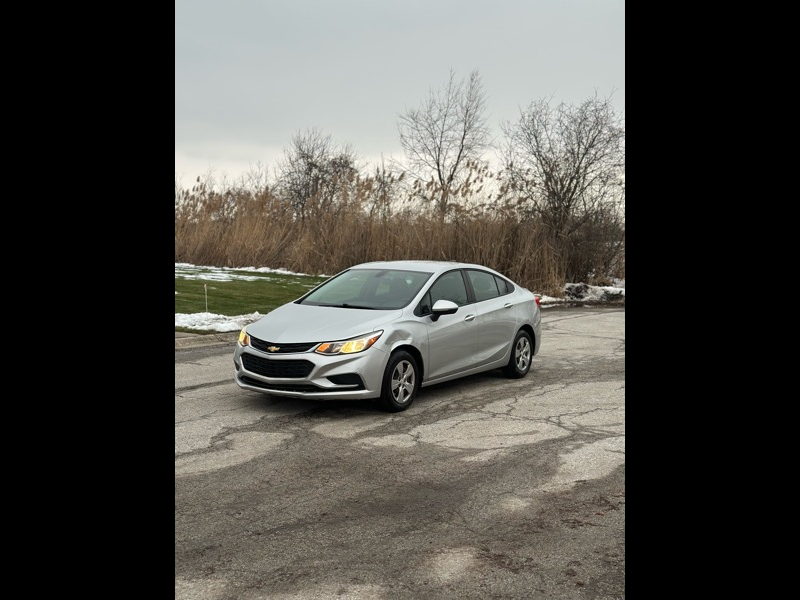 Chevrolet Cruze LS Auto 2017