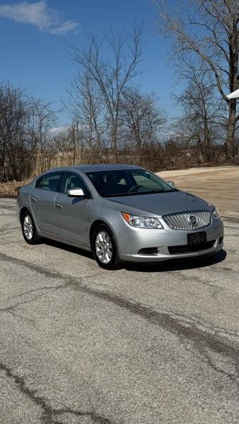 Buick LaCrosse CX 2011