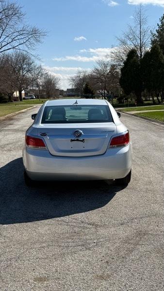 Buick LaCrosse CX 2011