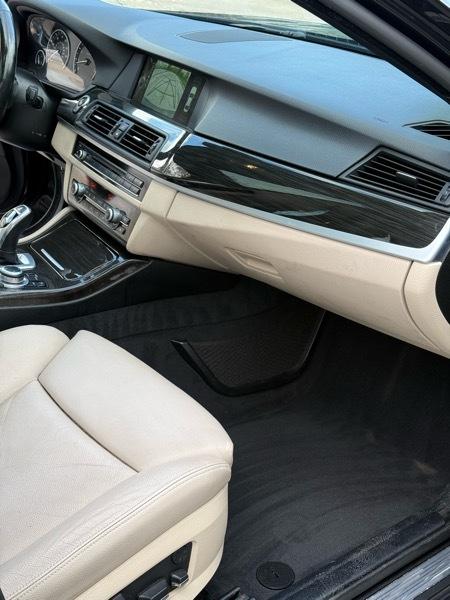 BMW 5-Series 535i xDrive 2013