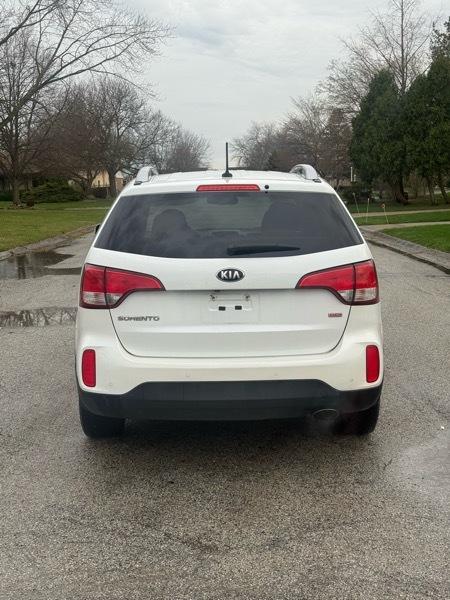Kia Sorento LX V6 FWD 2014