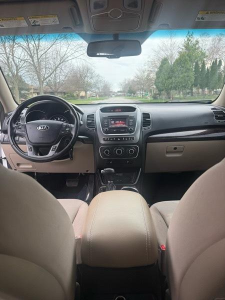 Kia Sorento LX V6 FWD 2014