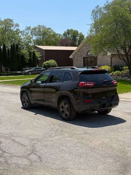 Jeep Cherokee Latitude FWD 2016
