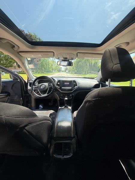 Jeep Cherokee Latitude FWD 2016
