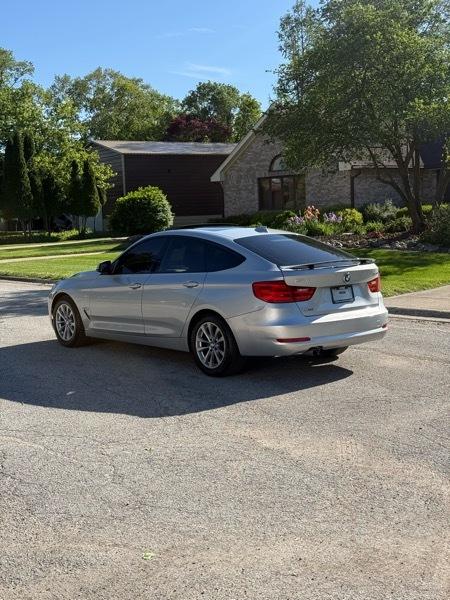 BMW 3-Series Gran Turismo 328i xDrive 2014
