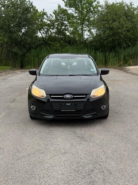Ford Focus SE Sedan 2012