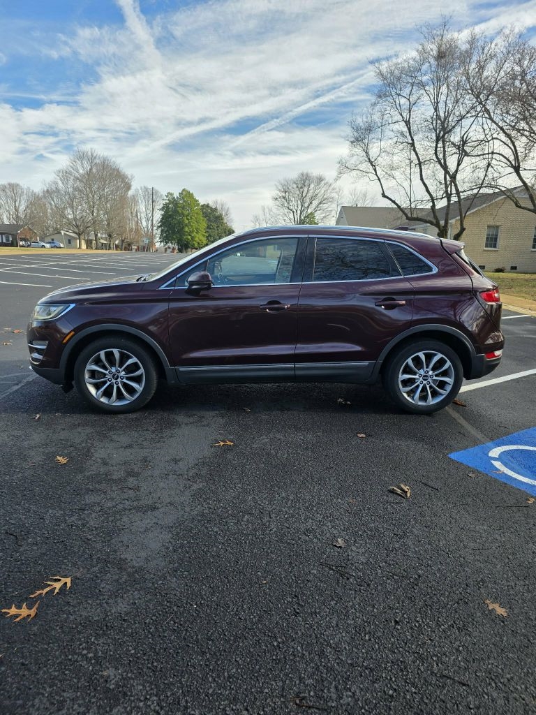 Lincoln MKC  2016