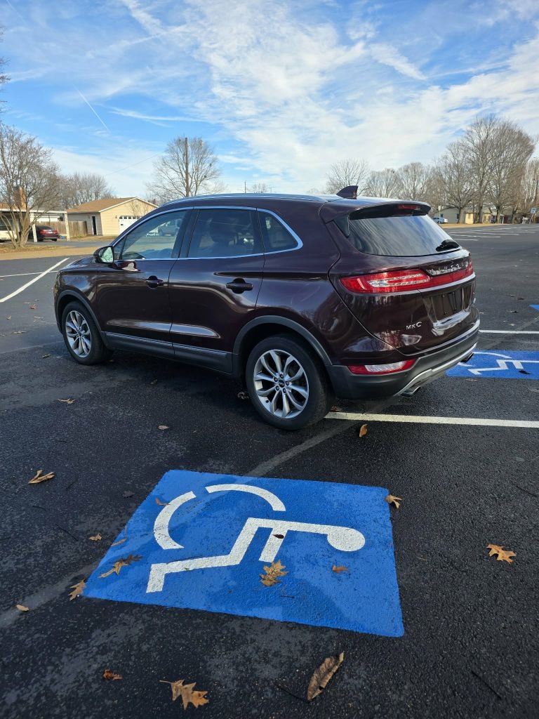 Lincoln MKC  2016