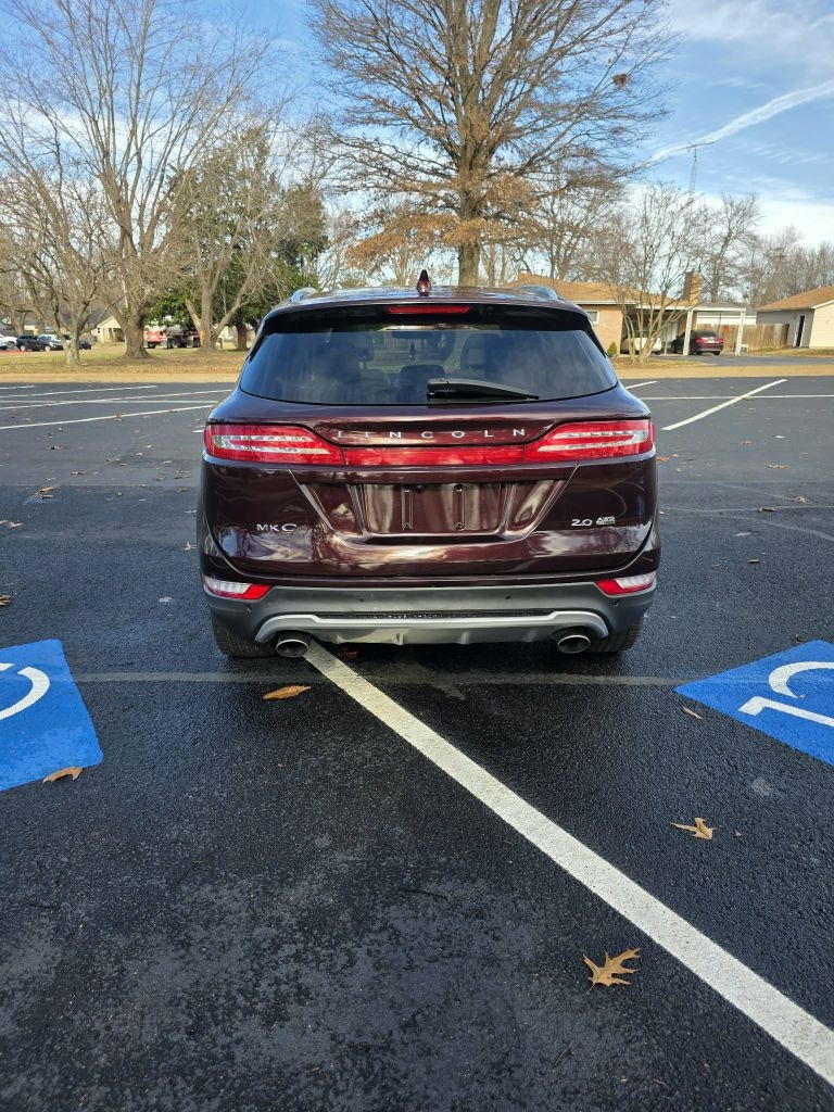 Lincoln MKC  2016