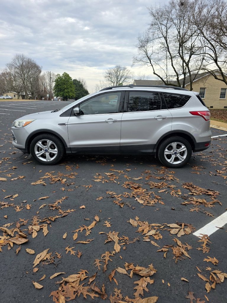 Ford Escape  2013