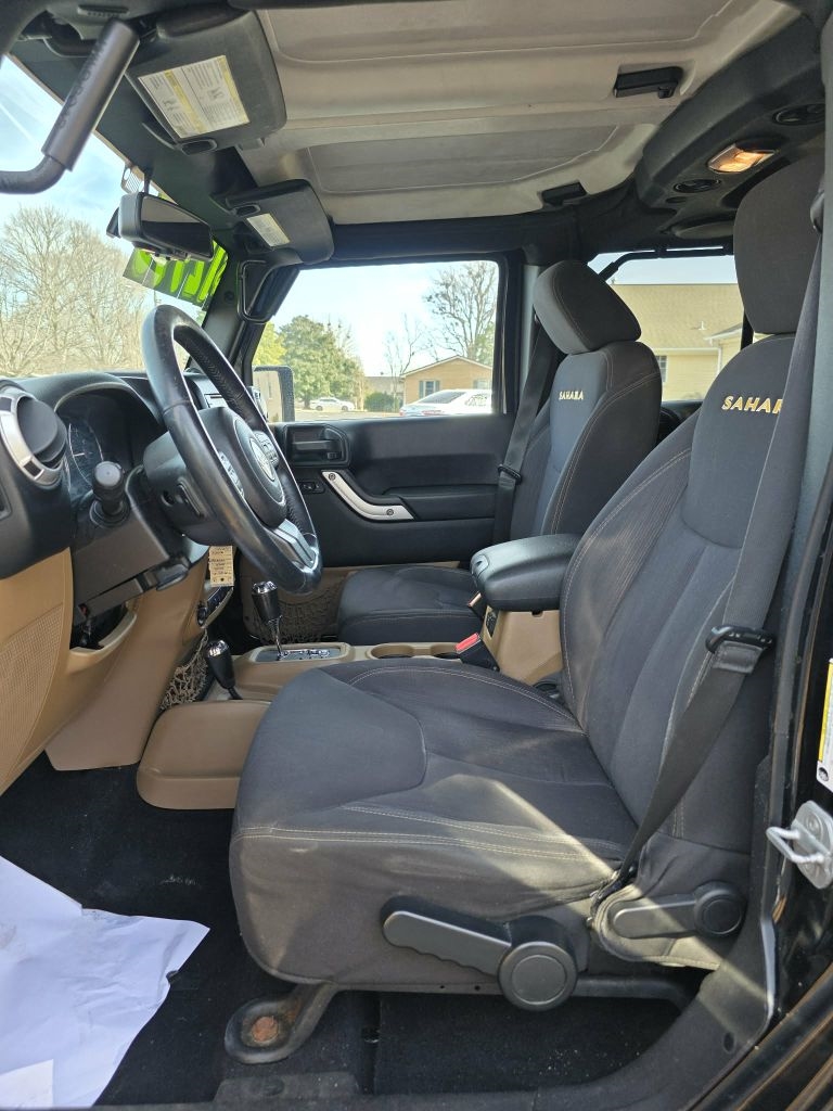 Jeep Wrangler Unlimited  2013