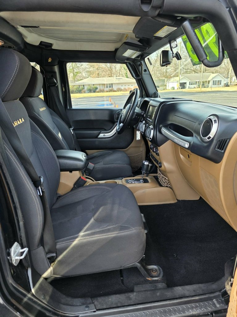 Jeep Wrangler Unlimited  2013