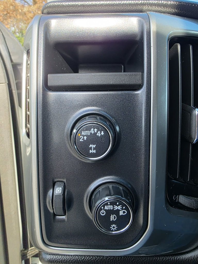 Chevrolet Silverado 1500  2018