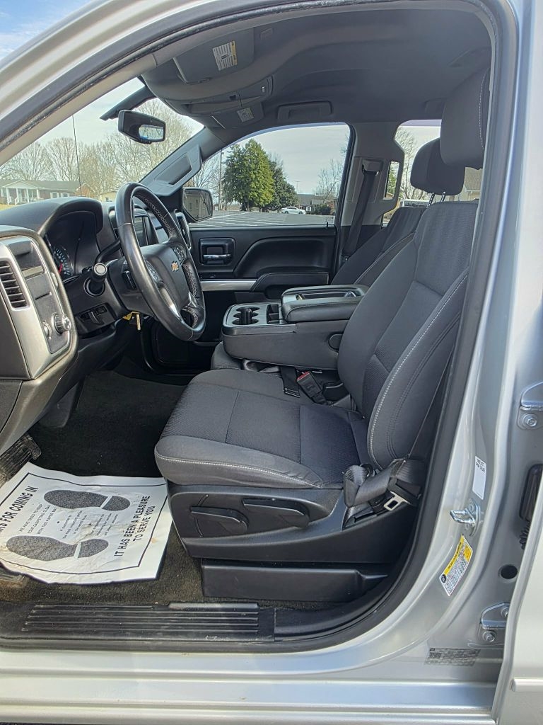 Chevrolet Silverado 1500  2018