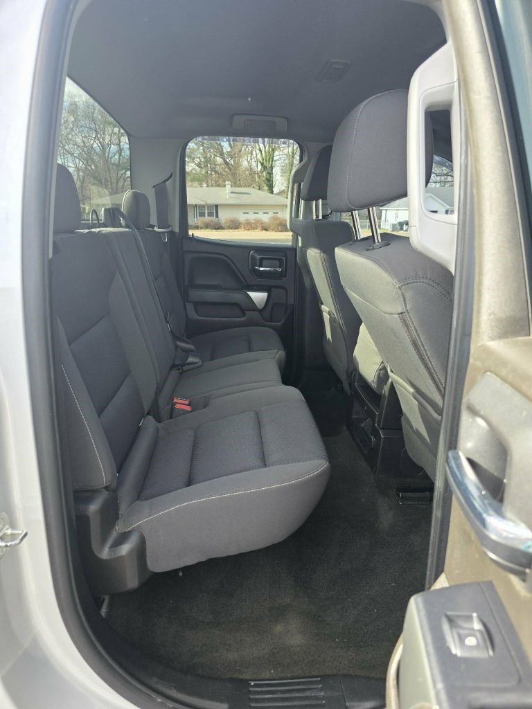 Chevrolet Silverado 1500  2018