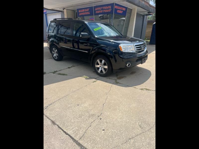 2014 Honda Pilot Touring 4WD 5-Spd AT with DVD