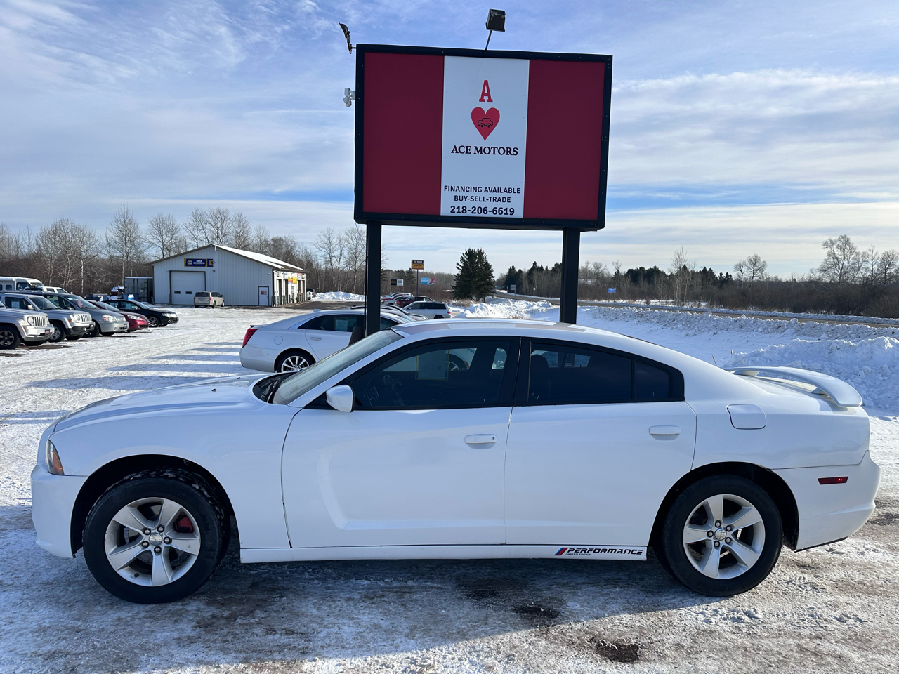 Dodge Charger SE 2011