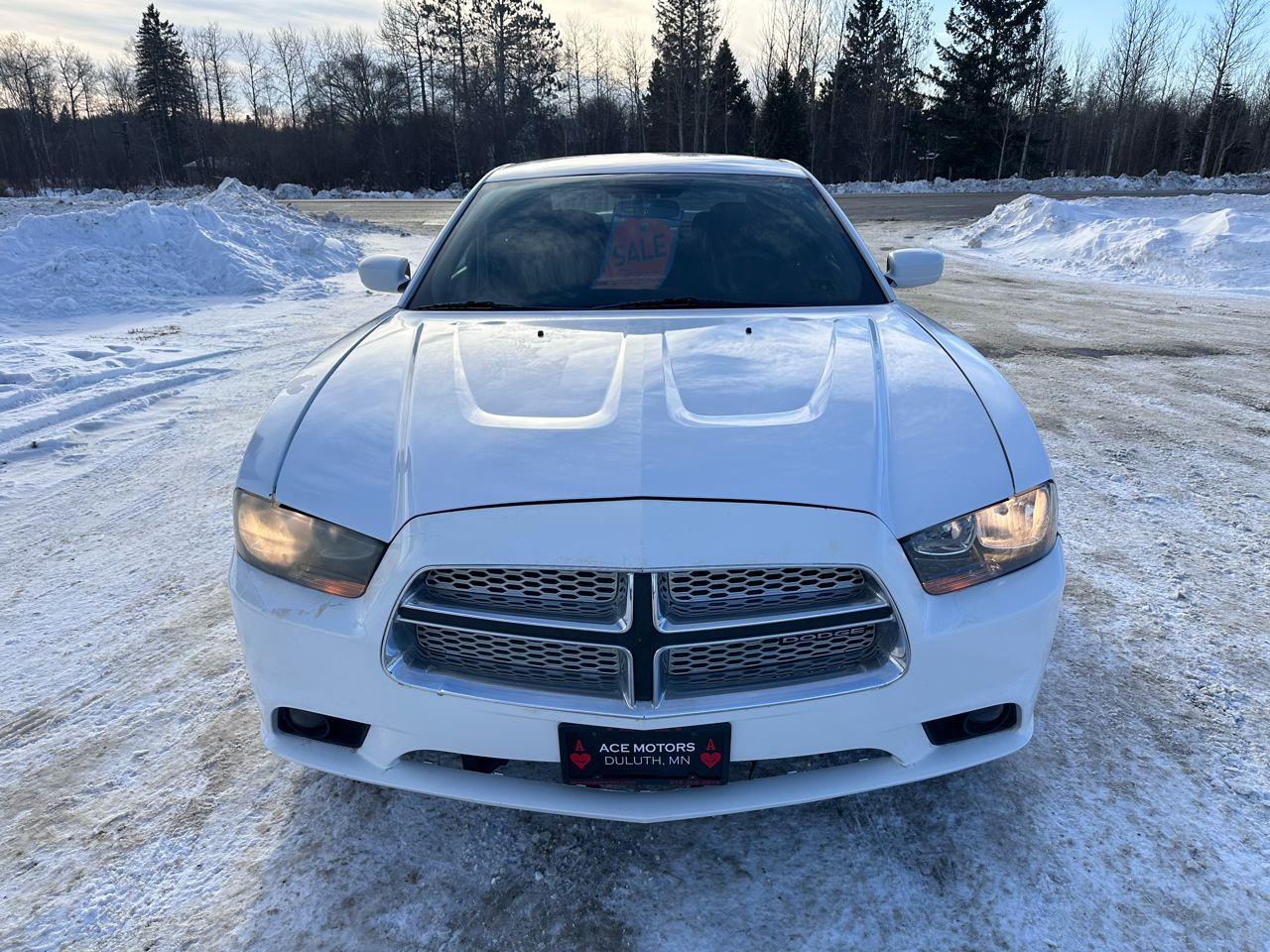 Dodge Charger SE 2011